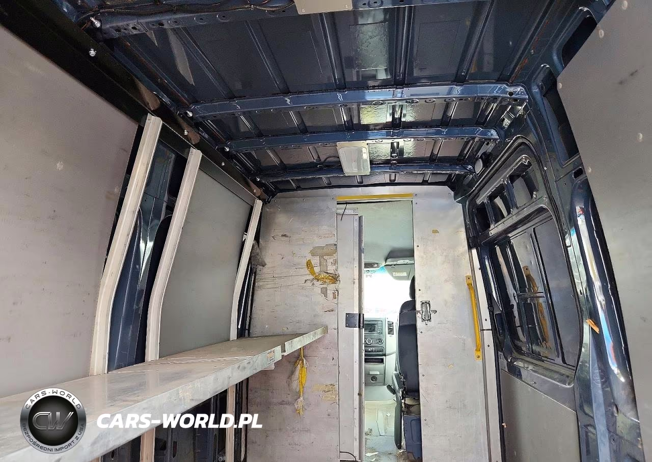 2018 Mercedes-Benz Sprinter 2500 Delivery Van VIN:WD3PE7CD9JP645921 - 11