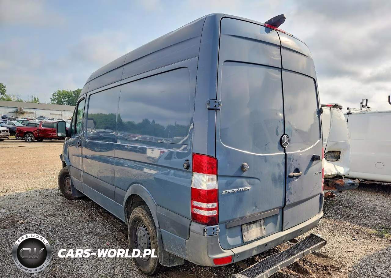 2018 Mercedes-Benz Sprinter 2500 Delivery Van VIN:WD3PE7CD9JP645921 - 2