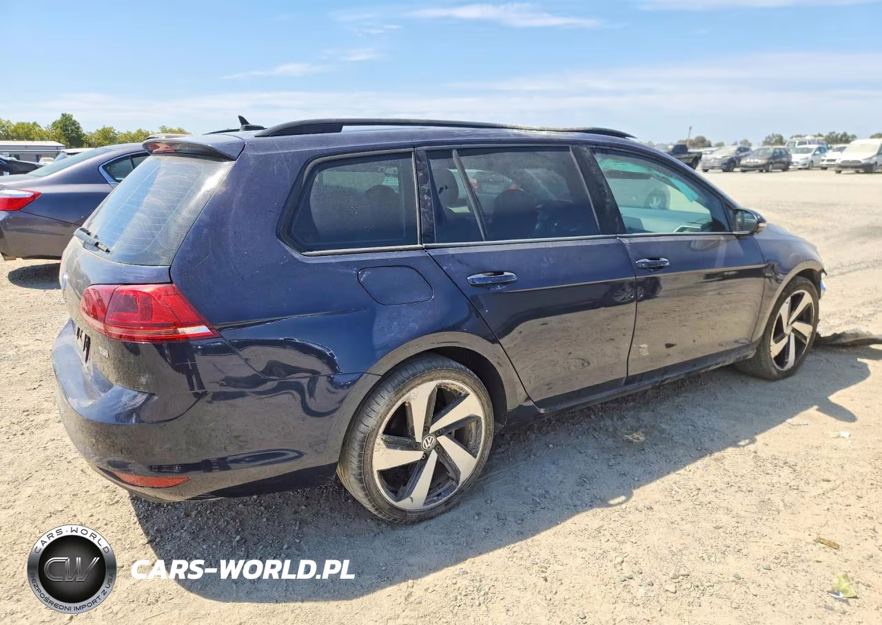 2017 Volkswagen Golf Sportwagen S VIN:3VWC17AU8HM505116 - 3