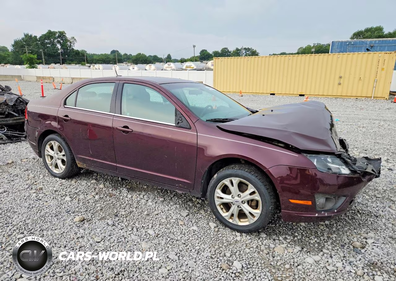 2012 Ford Fusion Se VIN:3FAHP0HA2CR315811 - 4