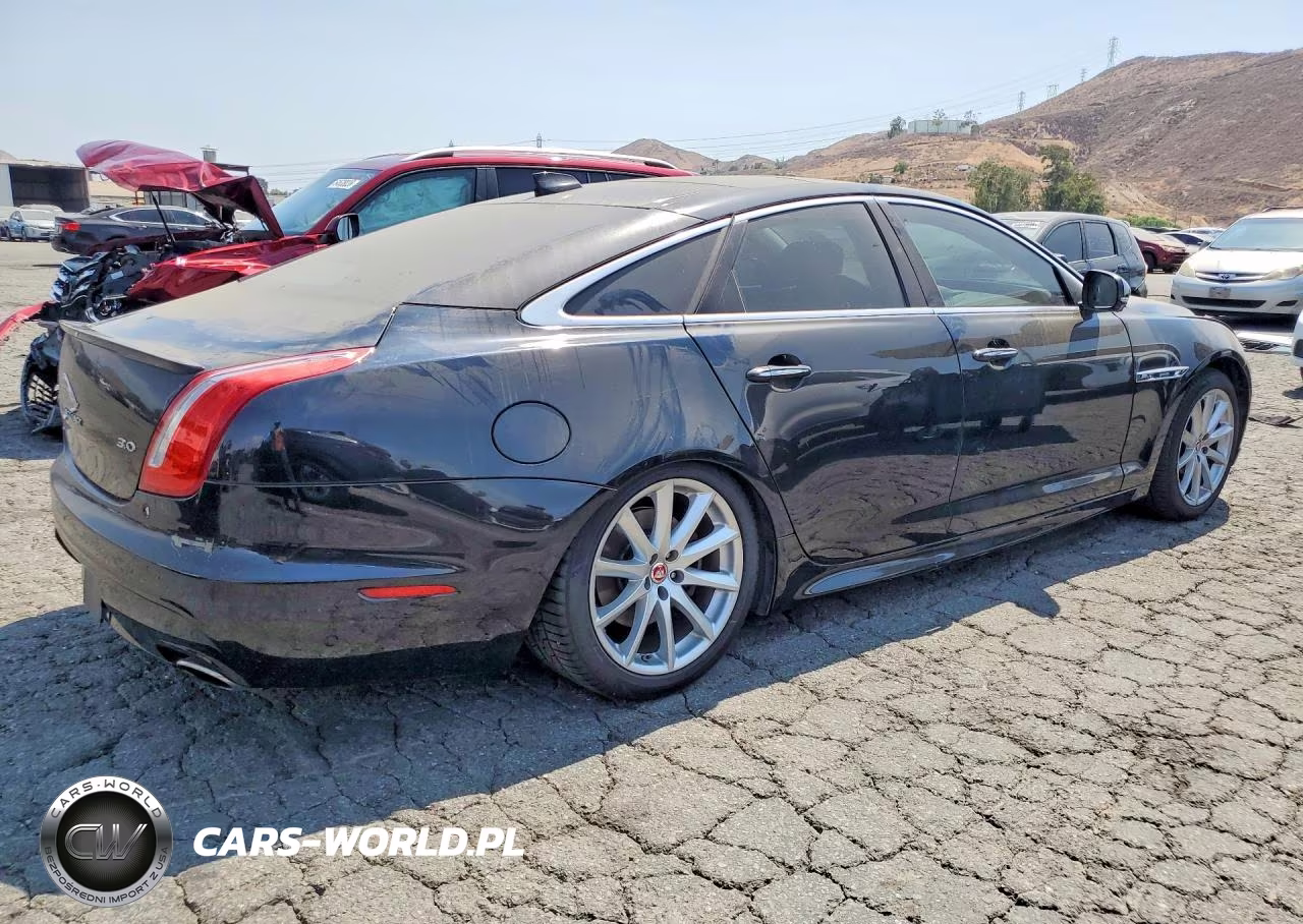2016 Jaguar Xj VIN:SAJWA1C74G8W03018 - 3