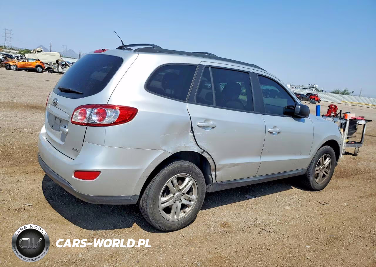 2012 Hyundai Santa Fe Gls VIN:5XYZGDABXCG140288 - 3