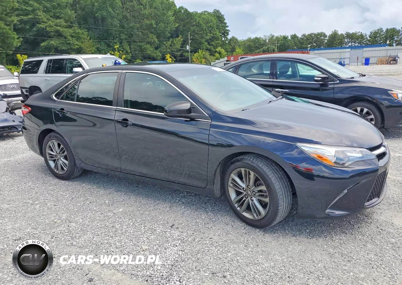 2017 Toyota Camry Se VIN:4T1BF1FK5HU637830 - 4