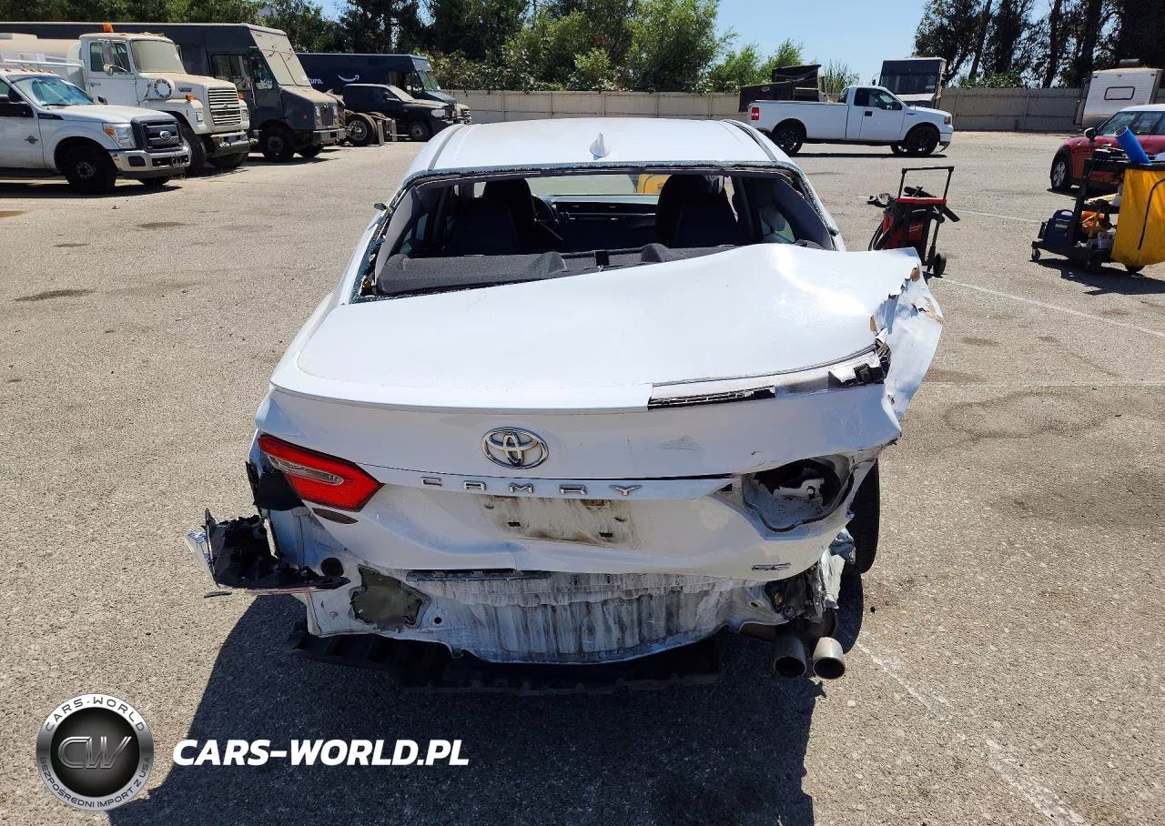 2020 Toyota Camry Se VIN:4T1G11AK6LU941446 - 6