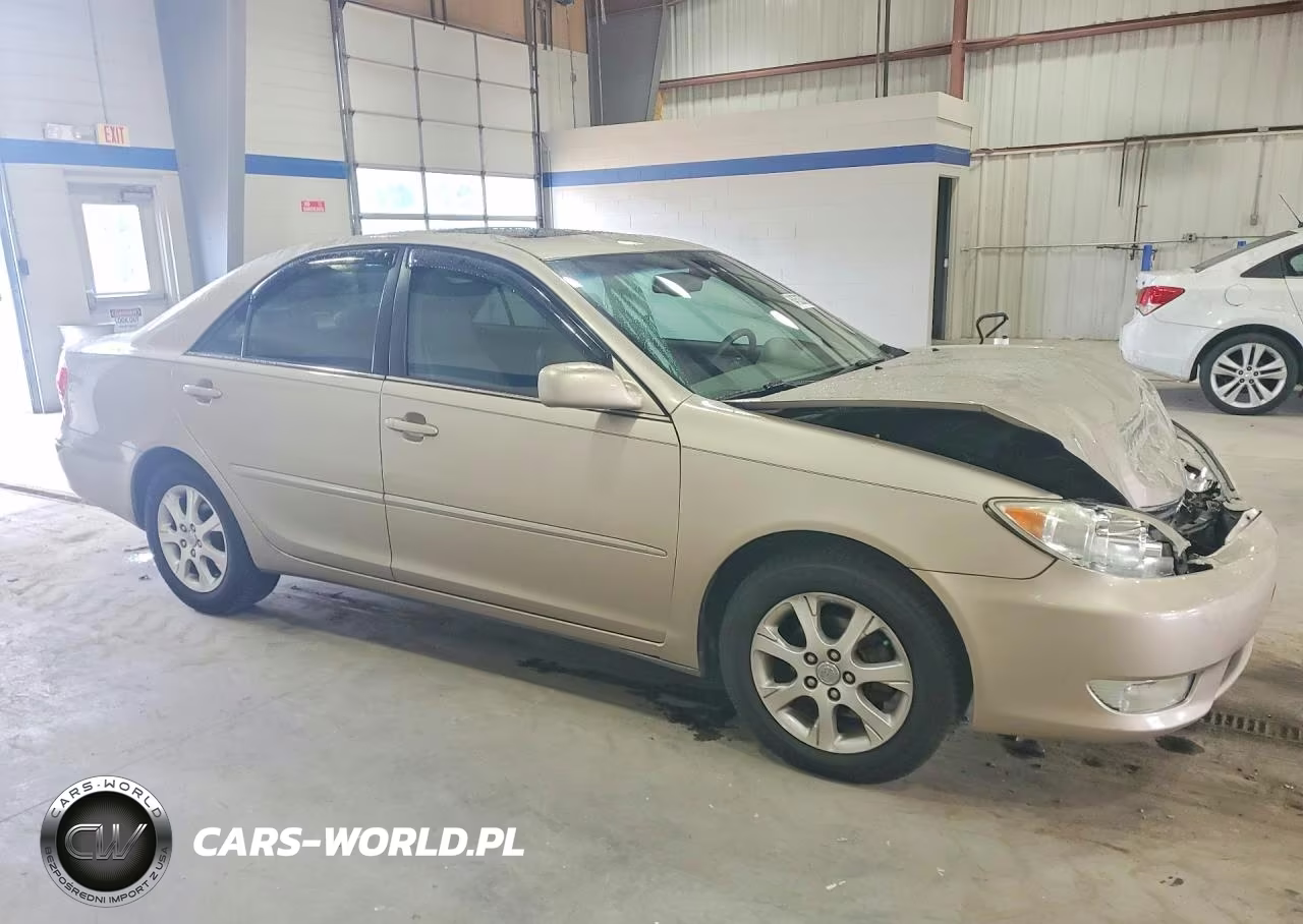 2005 Toyota Camry Xle VIN:4T1BE30K65U008404 - 4