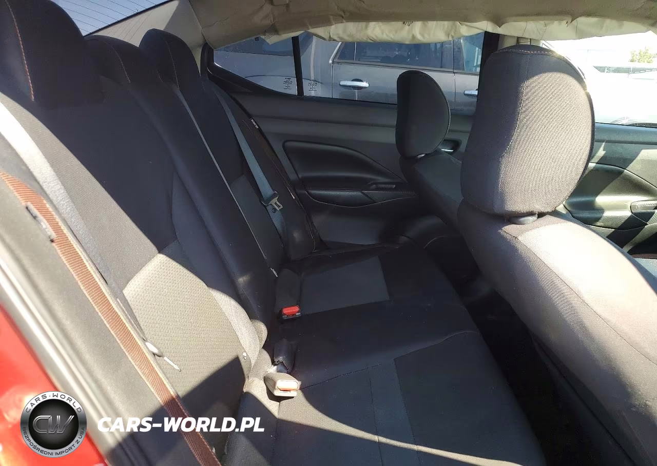 2020 Nissan Versa Sr VIN:3N1CN8FV2LL915586 - 10
