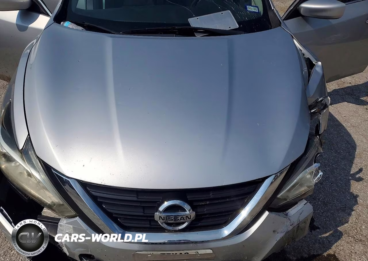2018 Nissan Altima 2.5 S VIN:1N4AL3AP0JC153699 - 11