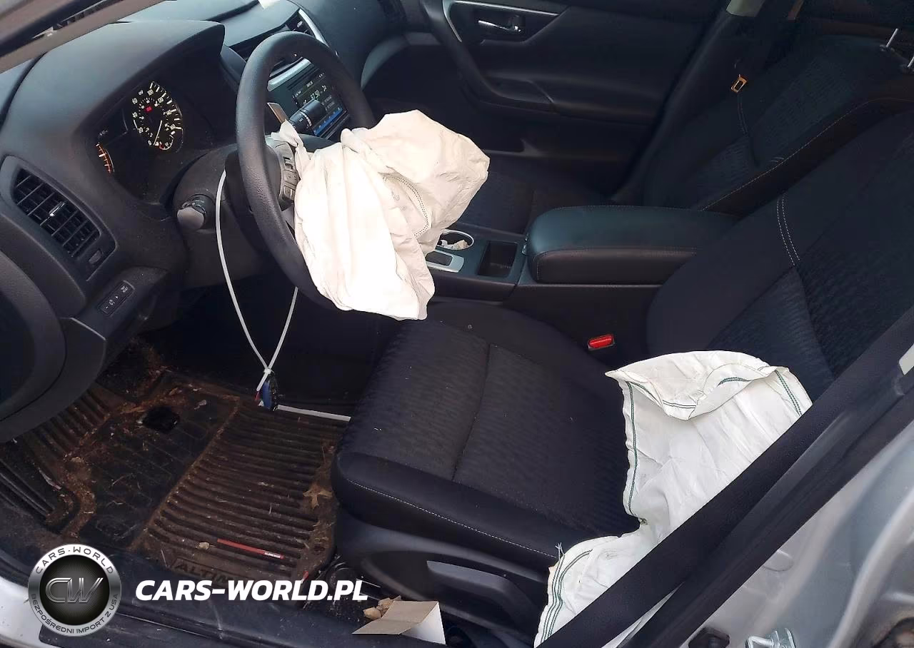 2018 Nissan Altima 2.5 S VIN:1N4AL3AP0JC153699 - 7