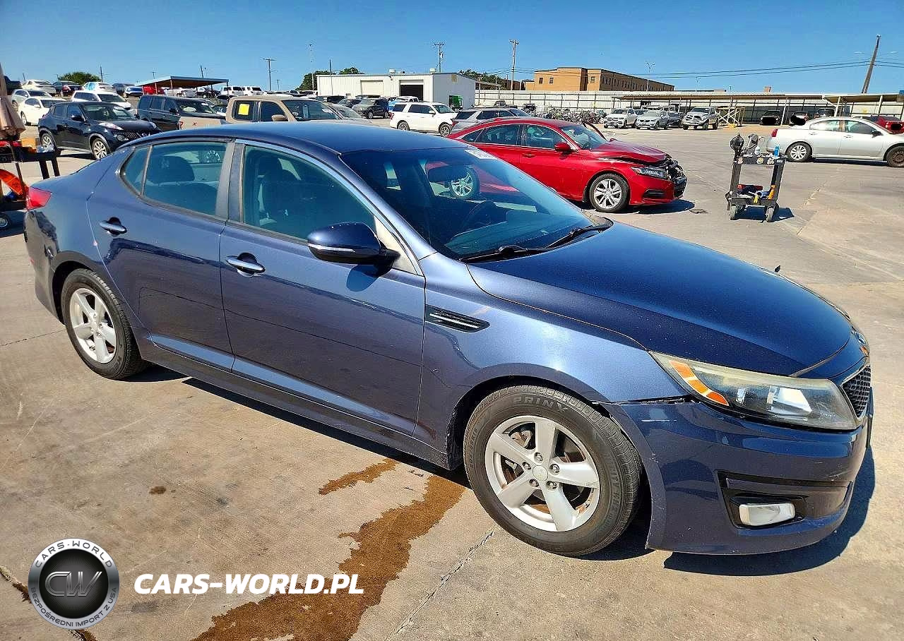 2015 Kia Optima Lx VIN:5XXGM4A79FG484120 - 4