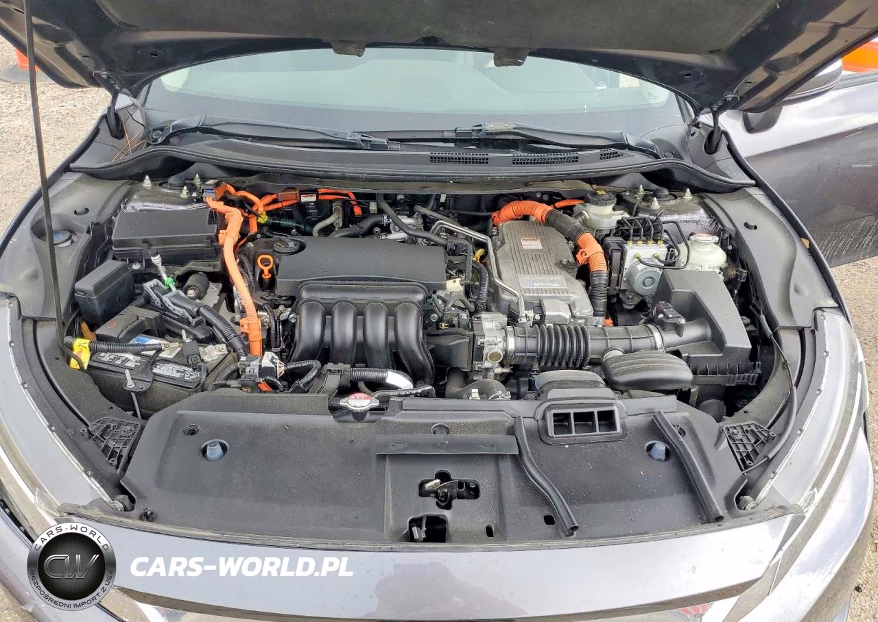 2018 Honda Clarity Touring VIN:JHMZC5F37JC017499 - 11