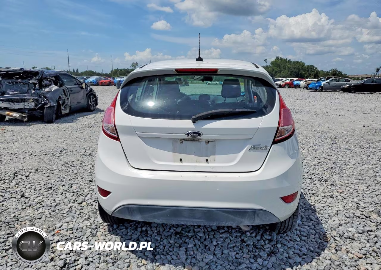 2016 Ford Fiesta S VIN:3FADP4TJ9GM171819 - 6