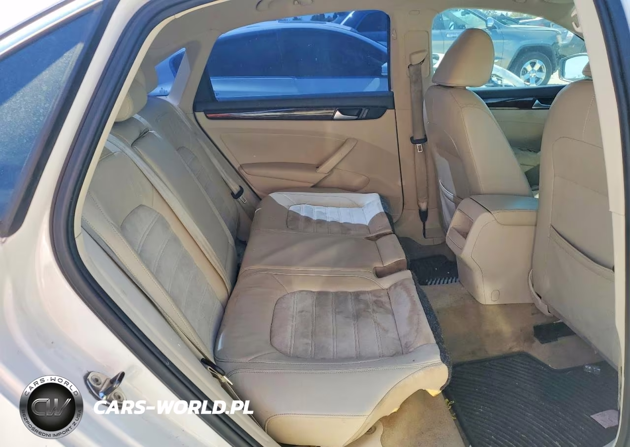 2012 Volkswagen Passat Sel VIN:1VWCM7A39CC079431 - 10