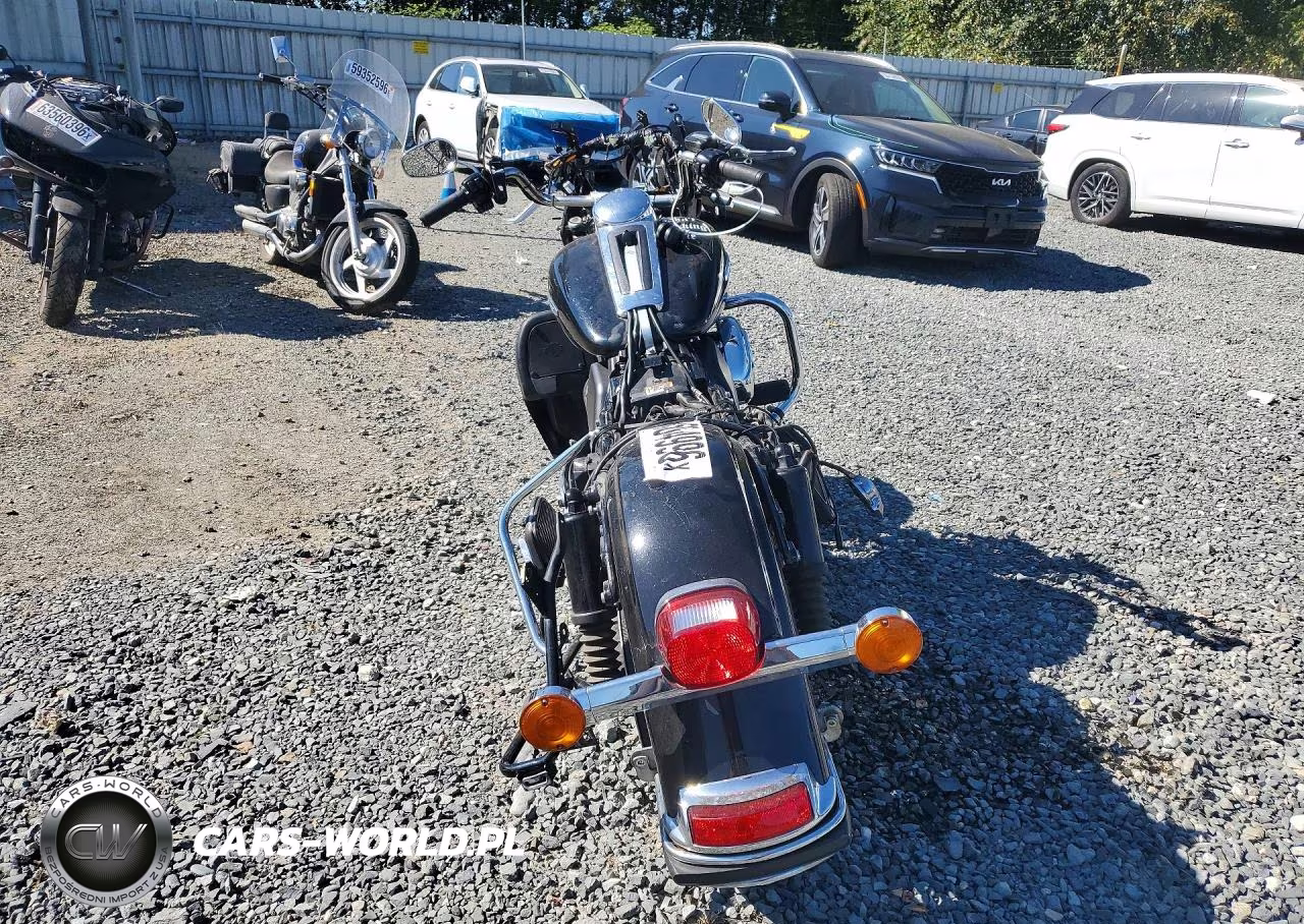 2013 Harley-Davidson Flhtk Electra Glide Ultra Limited VIN:1HD1KEM11DB655887 - 4