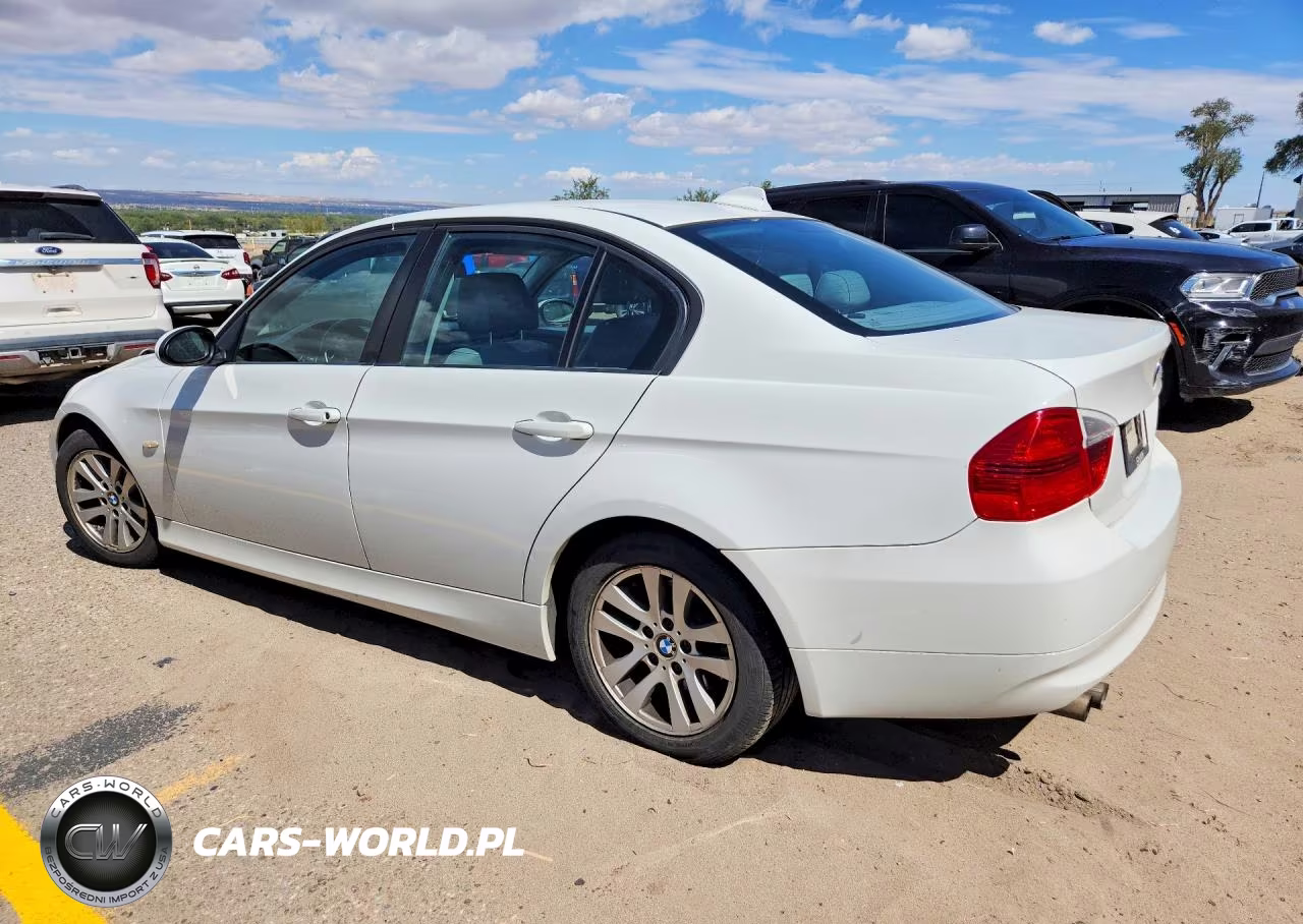 2007 BMW 328 Xi VIN:WBAVC93587KX55515 - 2