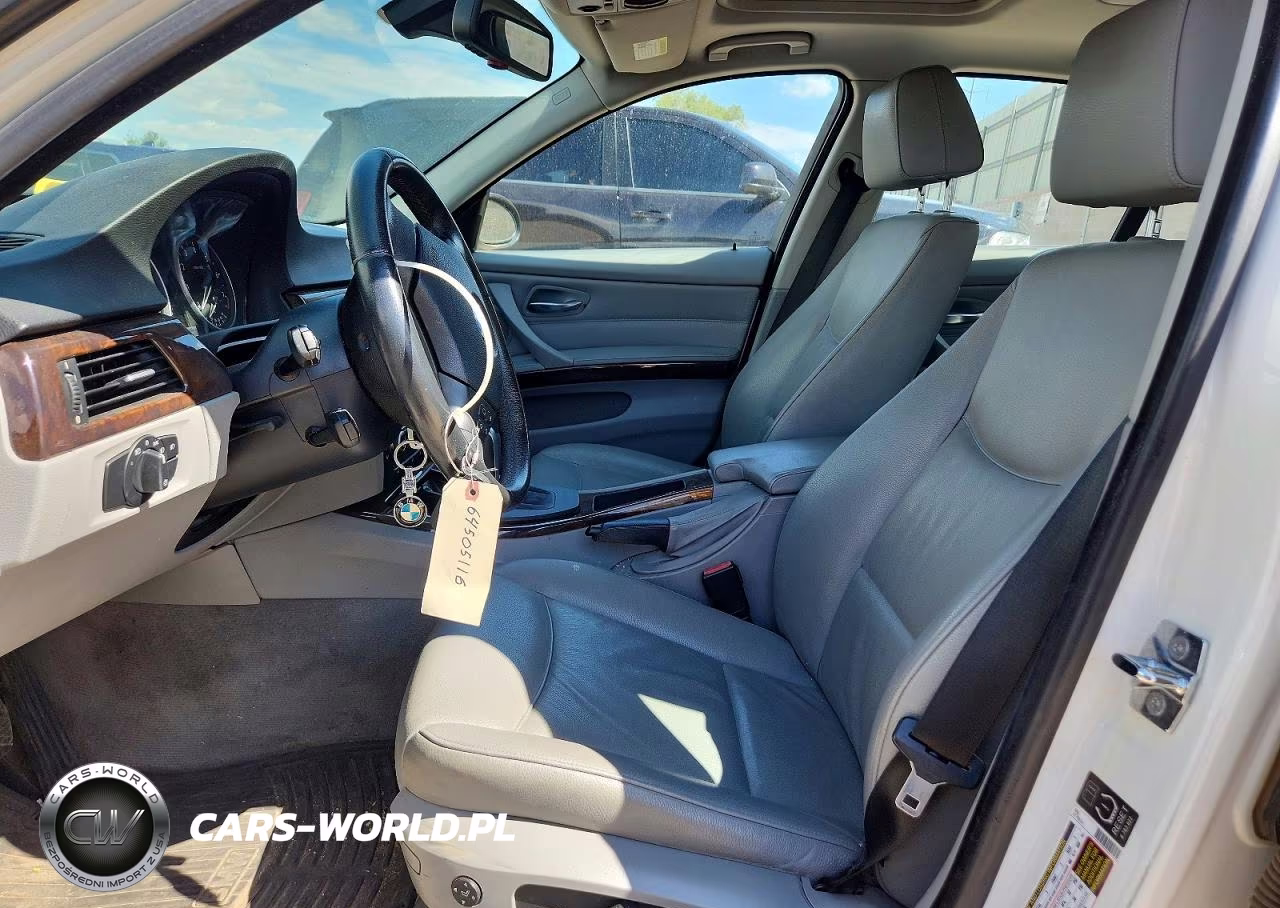 2007 BMW 328 Xi VIN:WBAVC93587KX55515 - 7