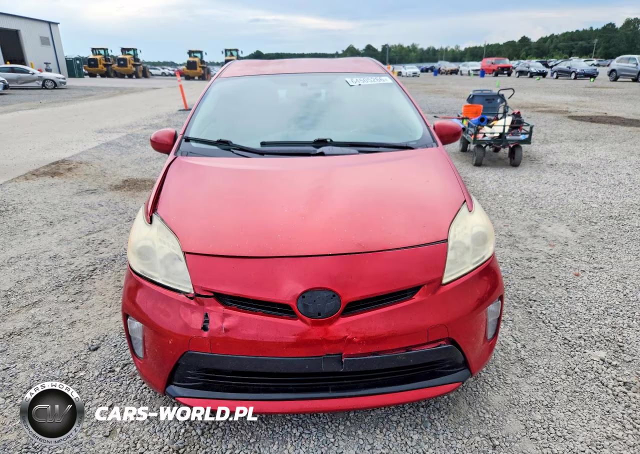 2014 Toyota Prius Two VIN:JTDKN3DU9E1773933 - 5