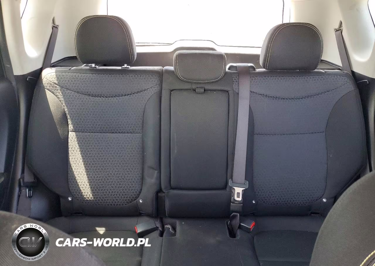 2015 Kia Soul + VIN:KNDJP3A55F7770223 - 10