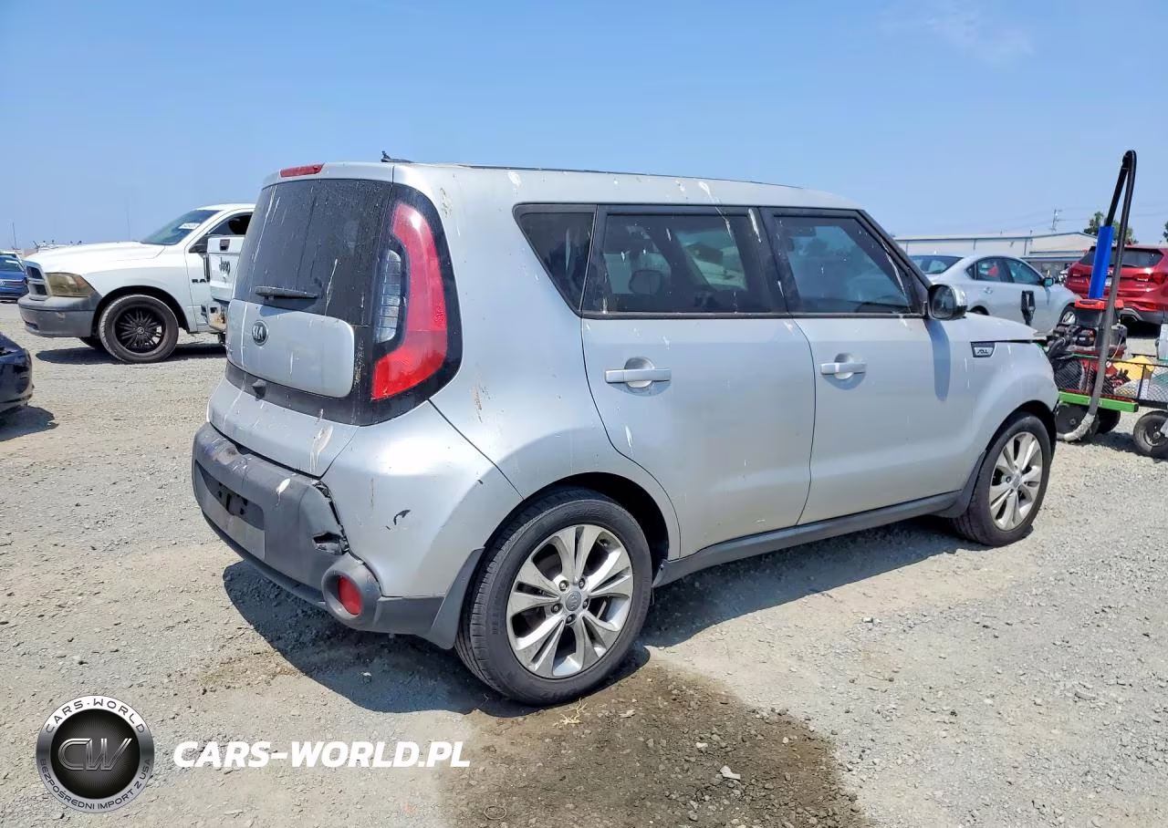 2015 Kia Soul + VIN:KNDJP3A55F7770223 - 3