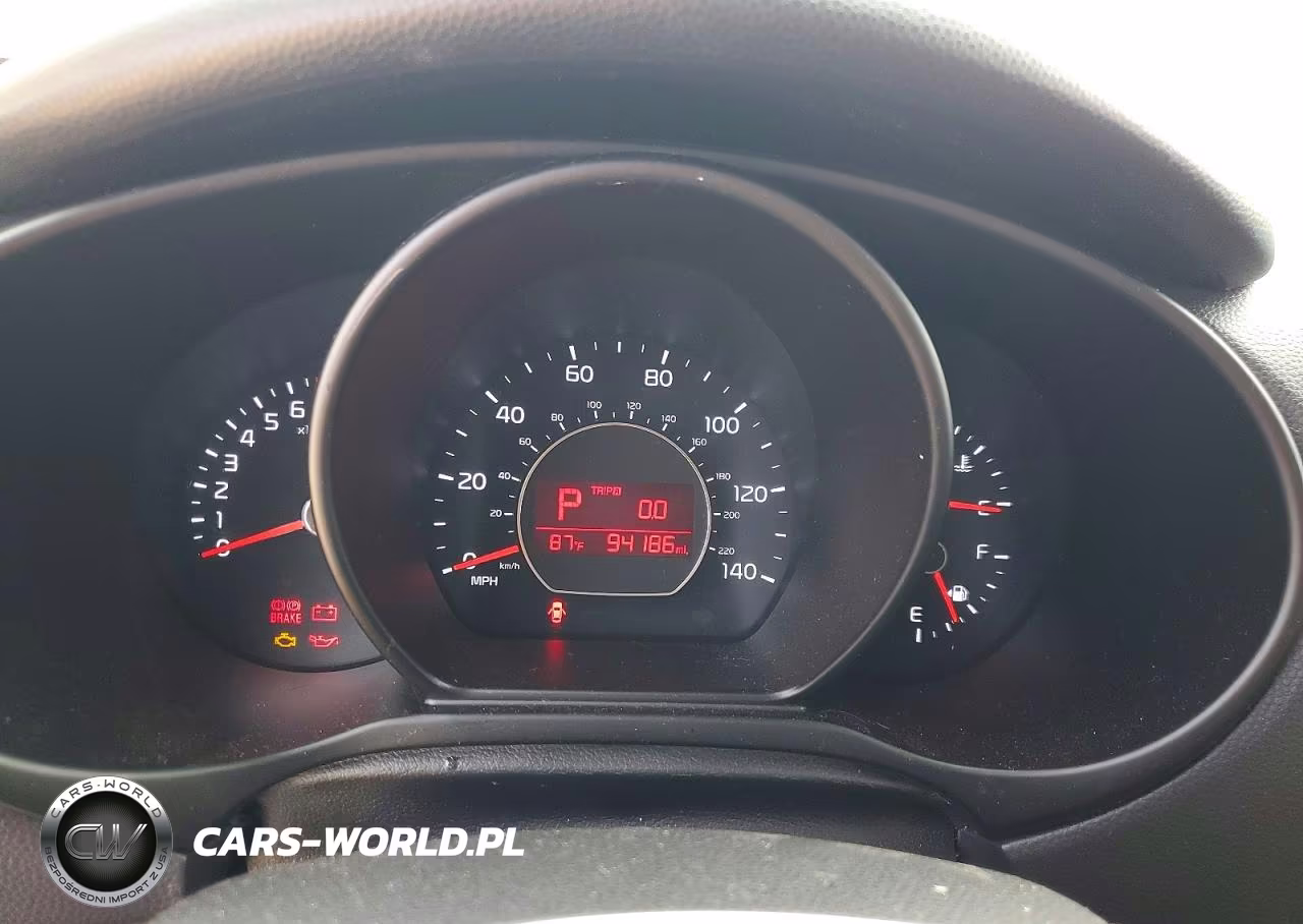 2015 Kia Soul + VIN:KNDJP3A55F7770223 - 9