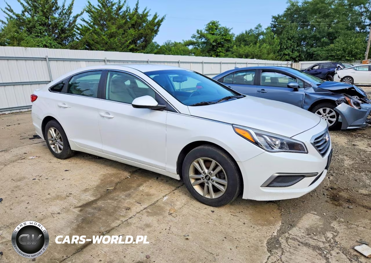 2017 Hyundai Sonata Se VIN:5NPE24AF1HH523164 - 4