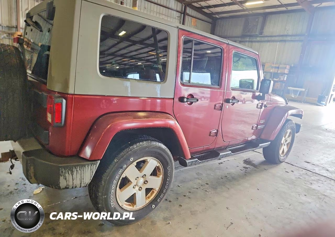 2009 Jeep Wrangler Unlimited Sahara VIN:1J4GA59169L750562 - 3