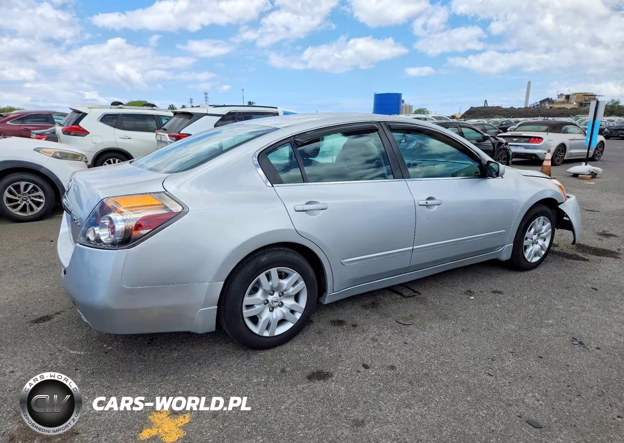 2012 Nissan Altima 2.5 VIN:1N4AL2AP2CC126436 - 3