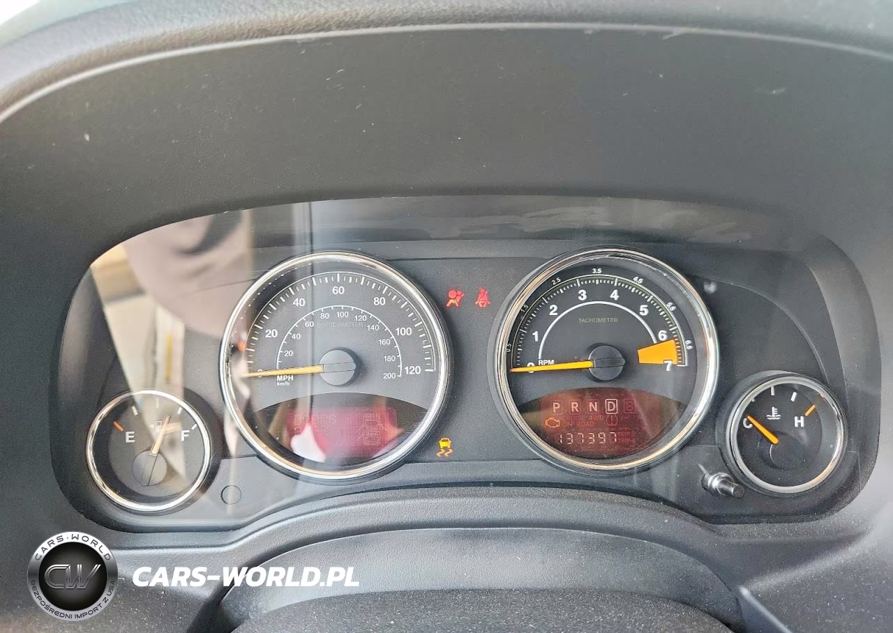 2015 Jeep Patriot Limited VIN:1C4NJRCB8FD312198 - 9