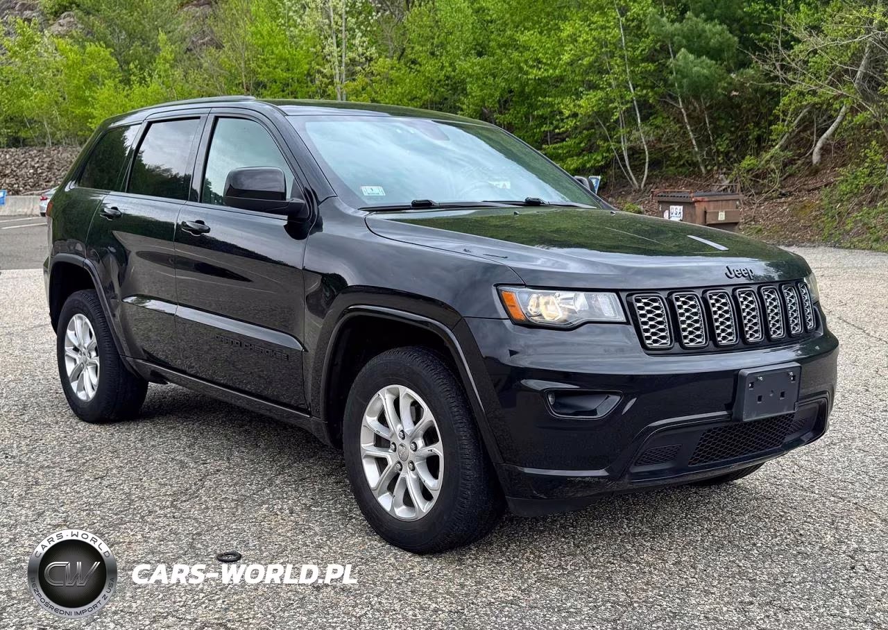 2018 Jeep Grand Cherokee Laredo – zdjęcie 1 z 10