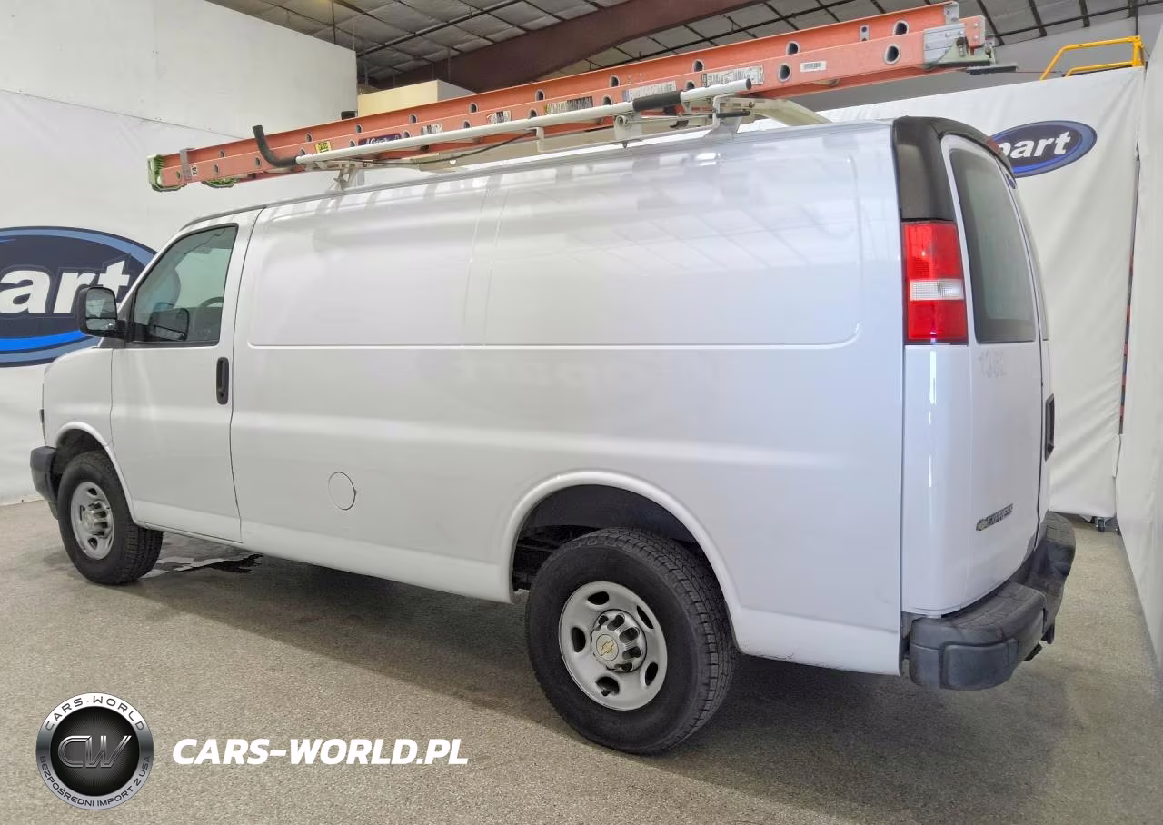 2020 Chevrolet Express G2500 VIN:1GCWGAFP6L1260689 - 2