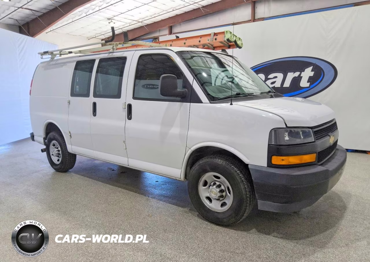 2020 Chevrolet Express G2500 VIN:1GCWGAFP6L1260689 - 4