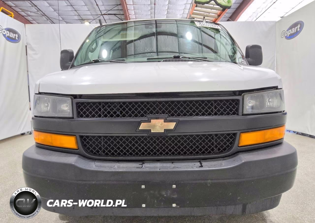 2020 Chevrolet Express G2500 VIN:1GCWGAFP6L1260689 - 5