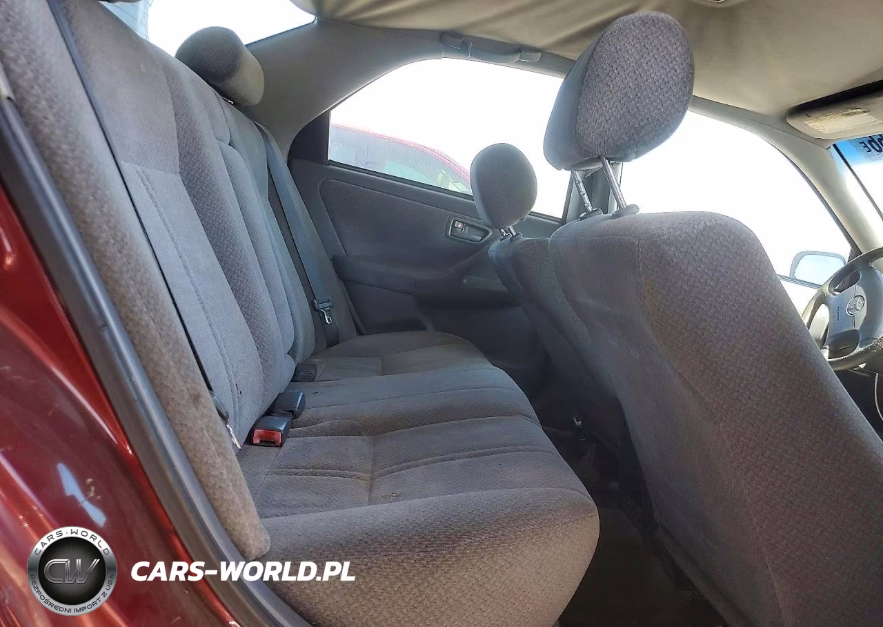2001 Toyota Camry Le VIN:JT2BG22K210539731 - 10
