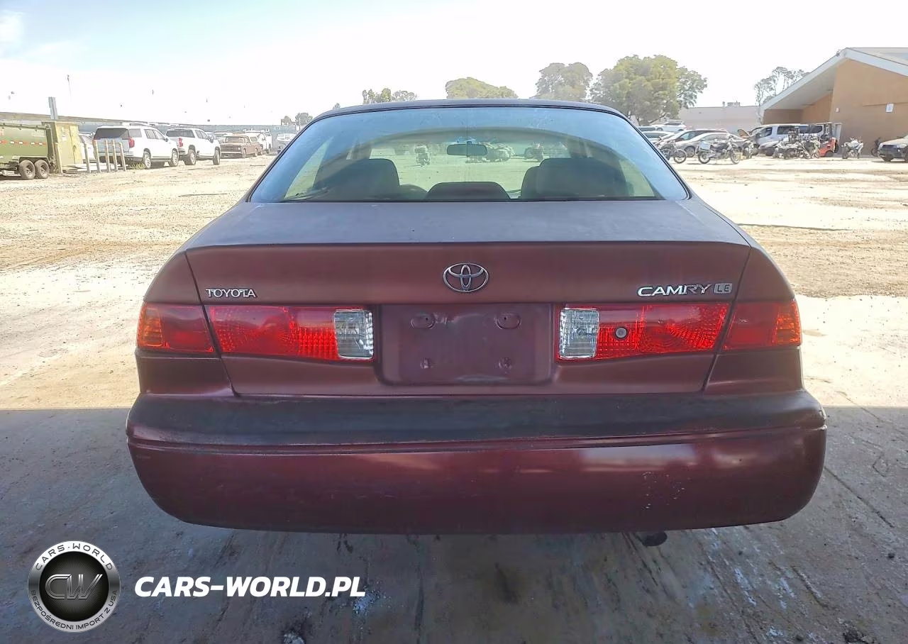 2001 Toyota Camry Le VIN:JT2BG22K210539731 - 6
