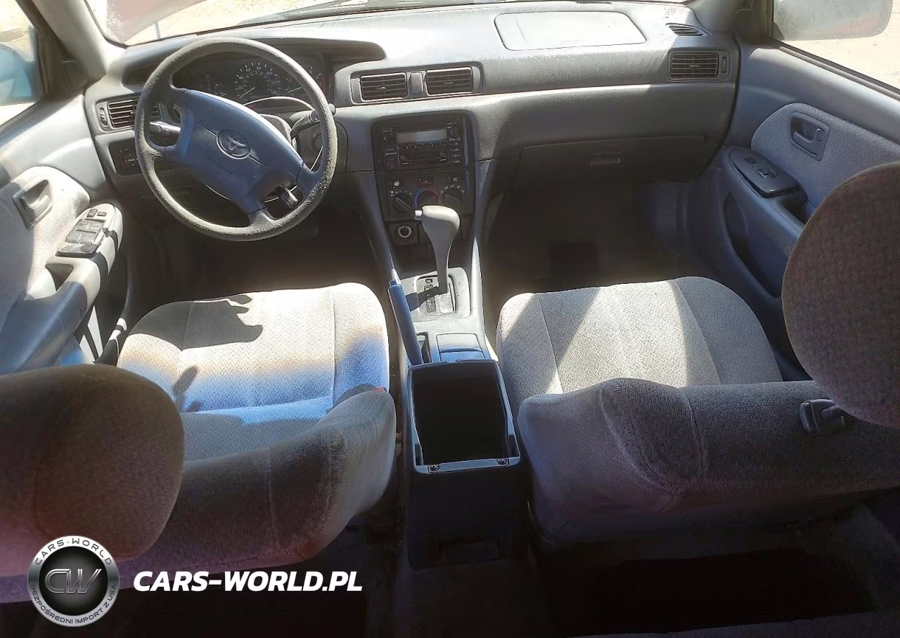 2001 Toyota Camry Le VIN:JT2BG22K210539731 - 8