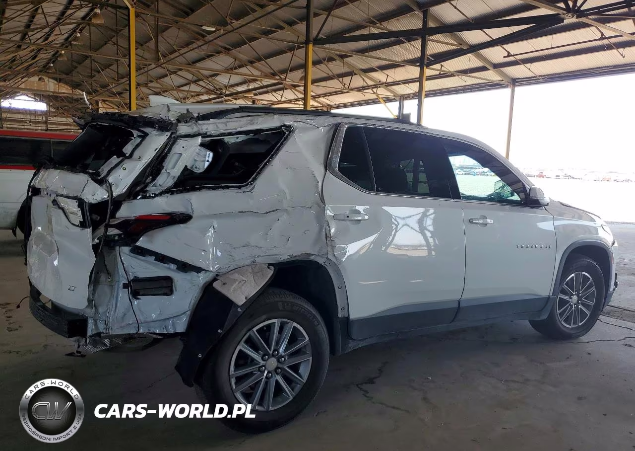 2023 Chevrolet Traverse Lt VIN:1GNERGKW6PJ104607 - 3
