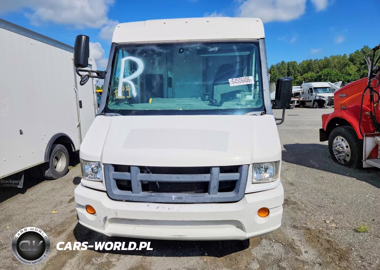 2016 Isuzu Reach Delivery Truck VIN:JALB4T175G7W00006 - 5