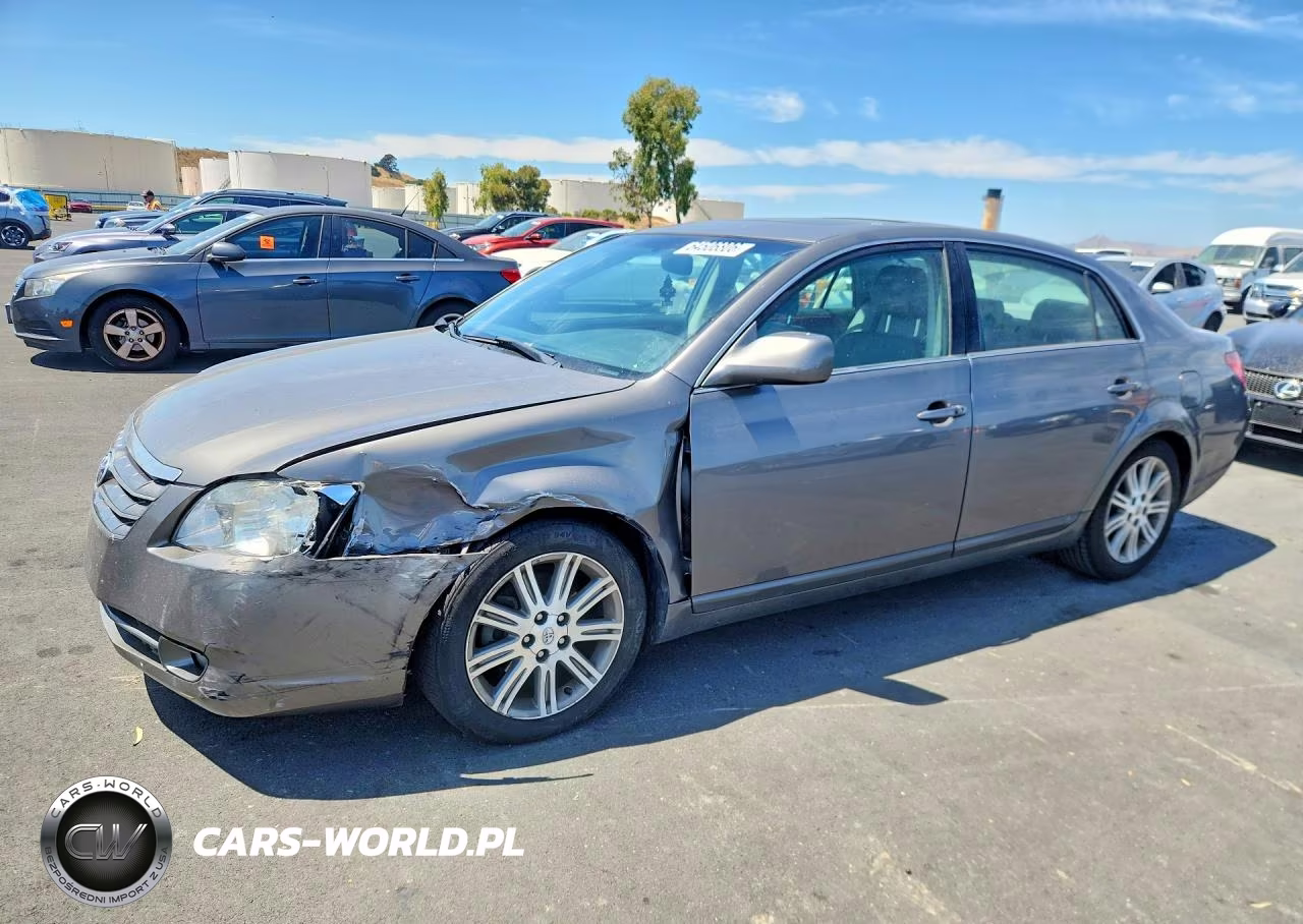 2005 Toyota Avalon Limited