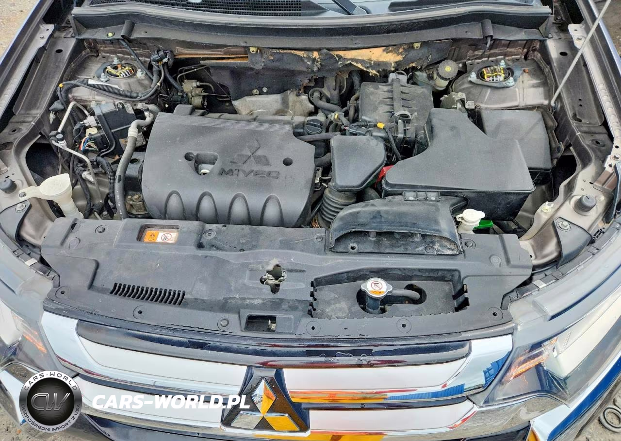 2018 Mitsubishi Outlander Es VIN:JA4AD2A30JZ048800 - 12