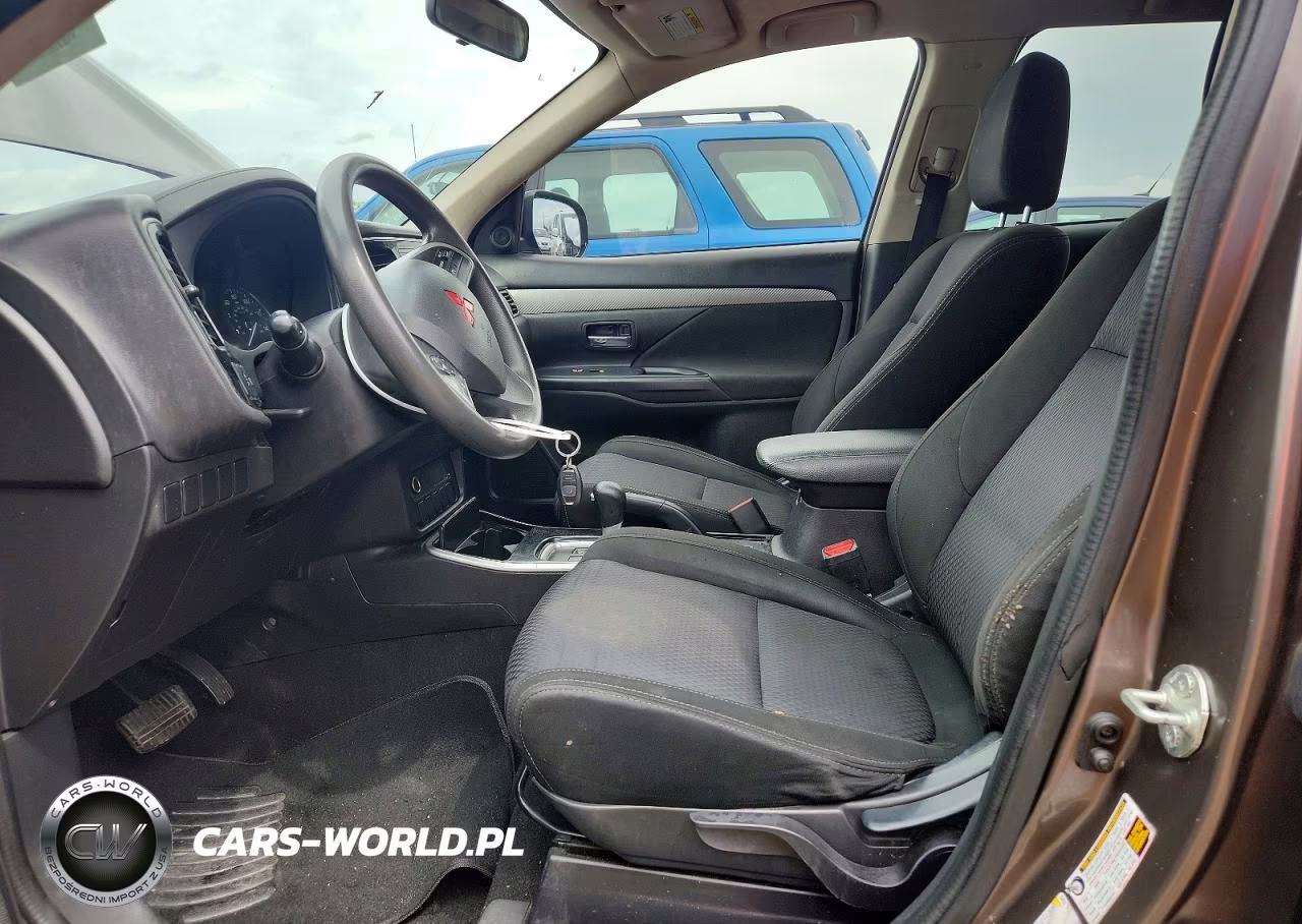 2018 Mitsubishi Outlander Es VIN:JA4AD2A30JZ048800 - 7