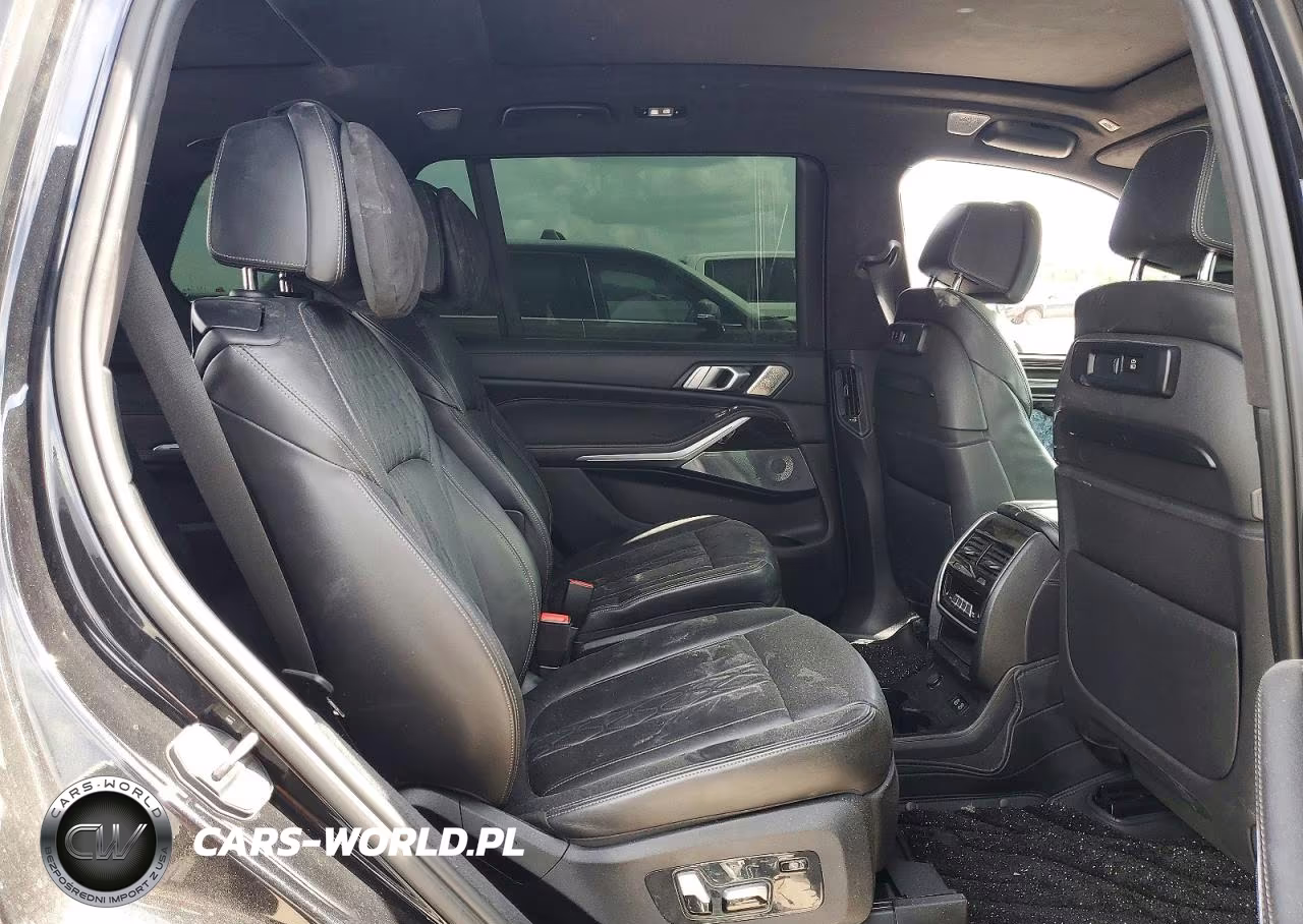 2019 BMW X7 xDrive50I VIN:5UXCX4C51KLS37359 - 11