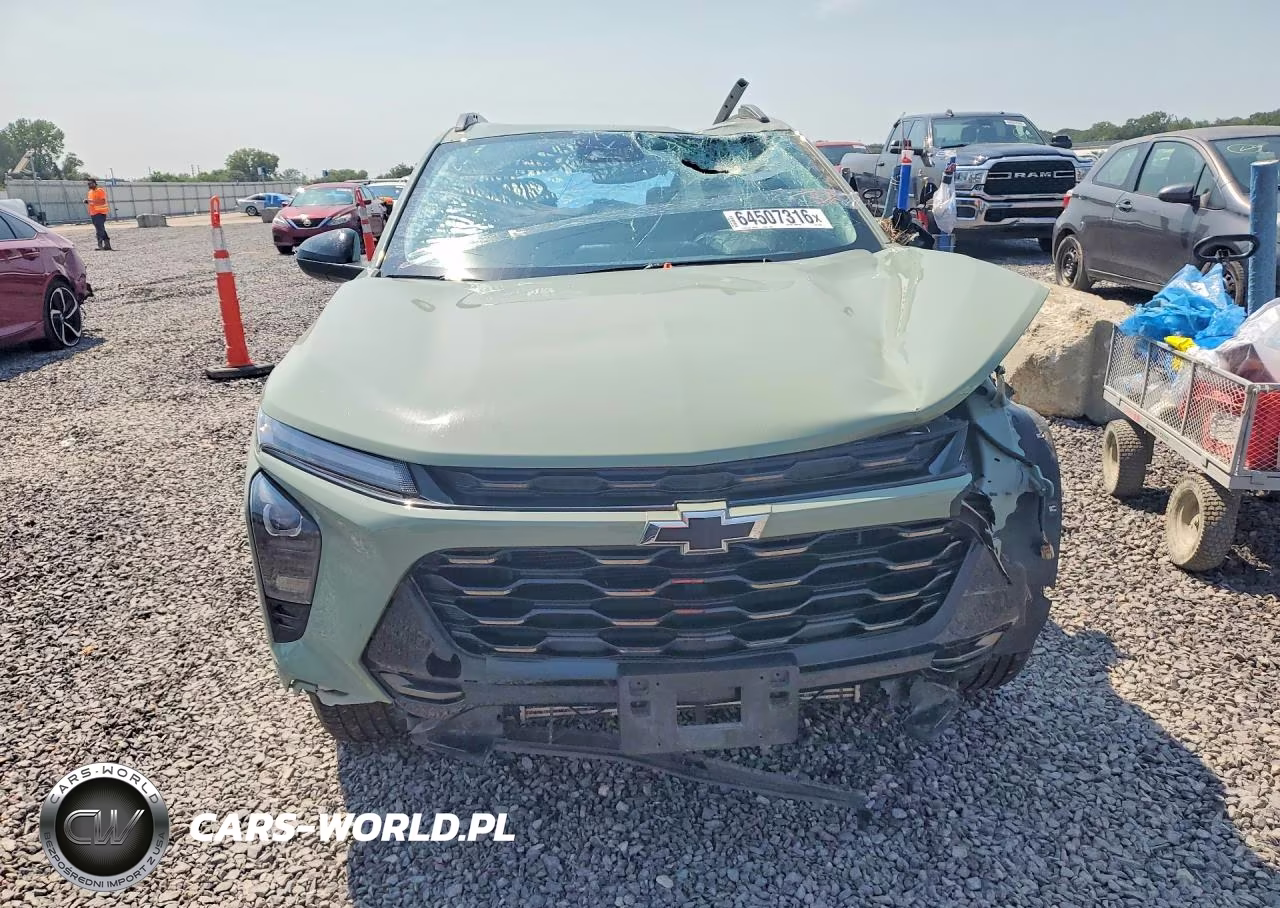 2025 Chevrolet Trax Activ VIN:KL77LKEP3SC156216 - 5