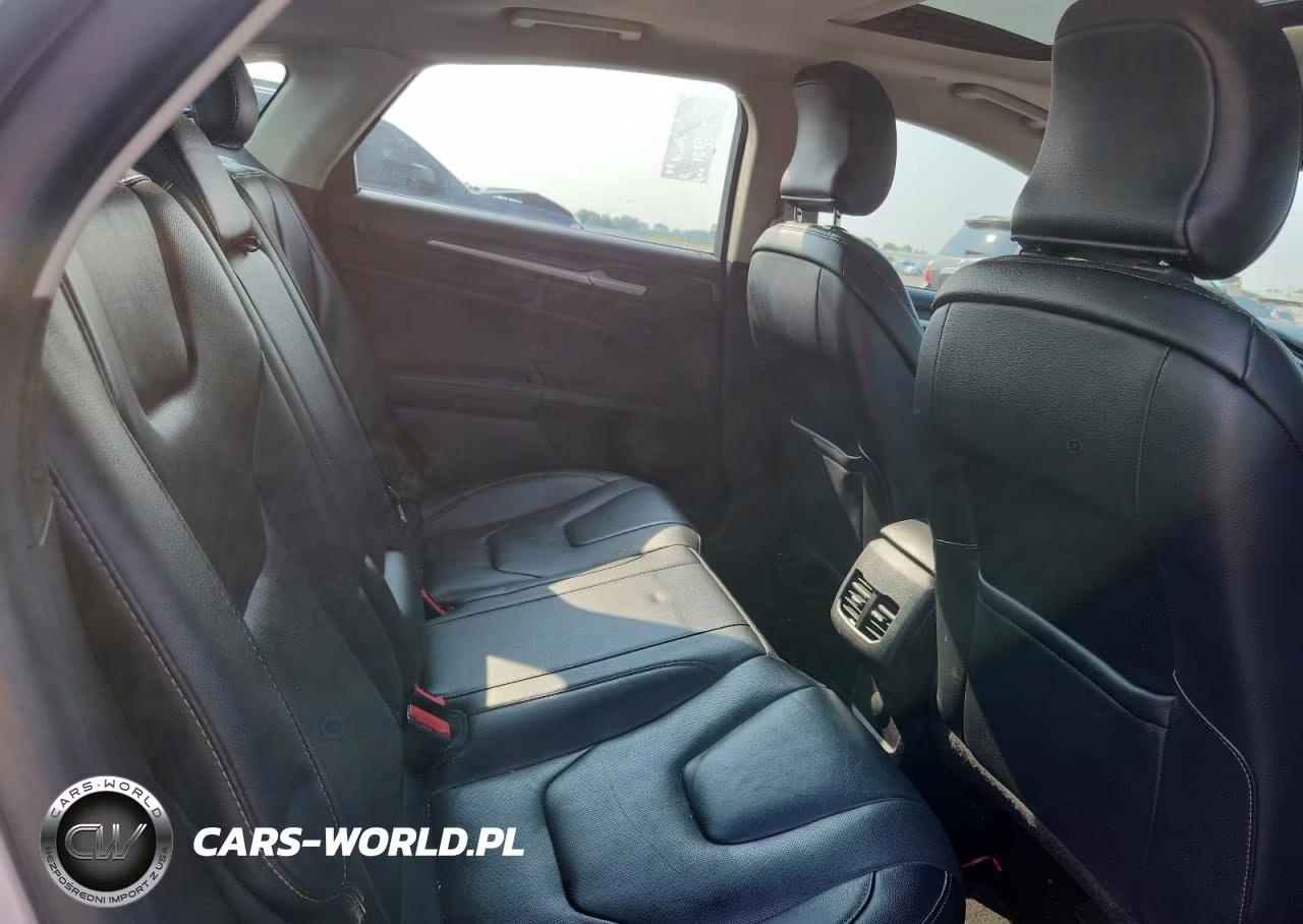 2019 Ford Fusion Titanium Hev VIN:3FA6P0RU9KR187565 - 10