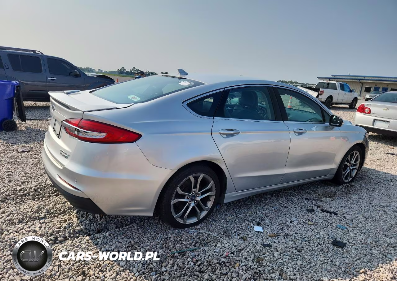 2019 Ford Fusion Titanium Hev VIN:3FA6P0RU9KR187565 - 3