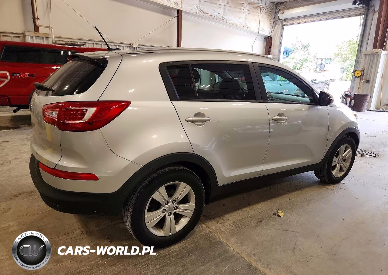2013 Kia Sportage Lx VIN:KNDPB3A20D7409638 - 3