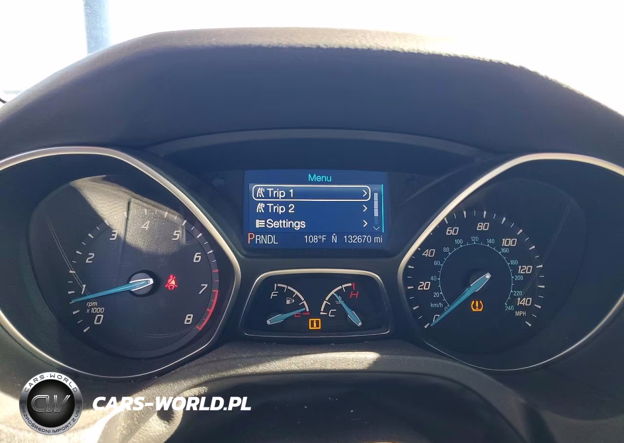 2013 Ford Focus S VIN:1FADP3E28DL382359 - 9