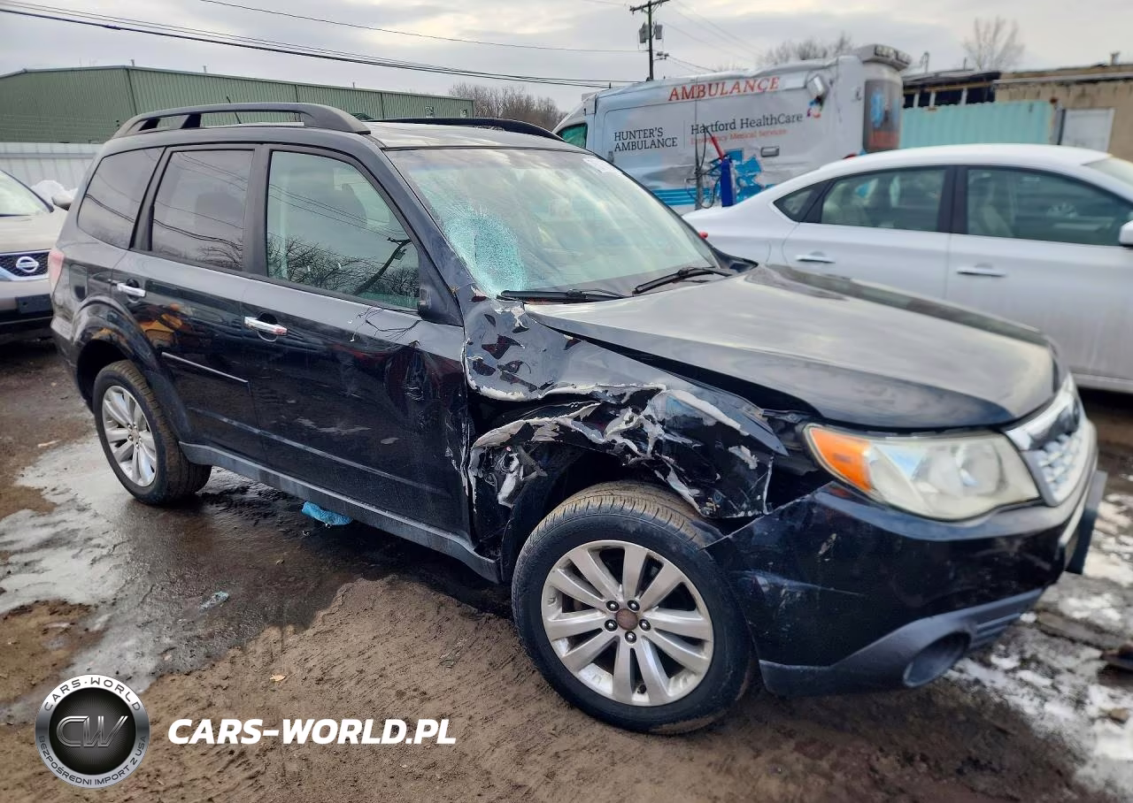 2011 Subaru Forester Limited VIN:JF2SHAEC4BH735029 - 4