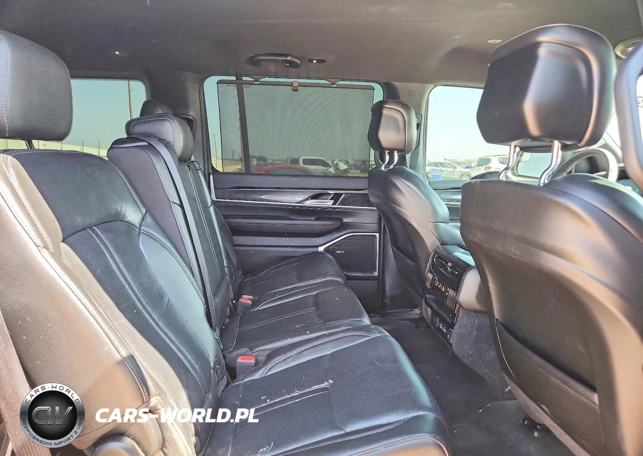 2023 Jeep Wagoneer Series I VIN:1C4SJVAT0PS507524 - 11