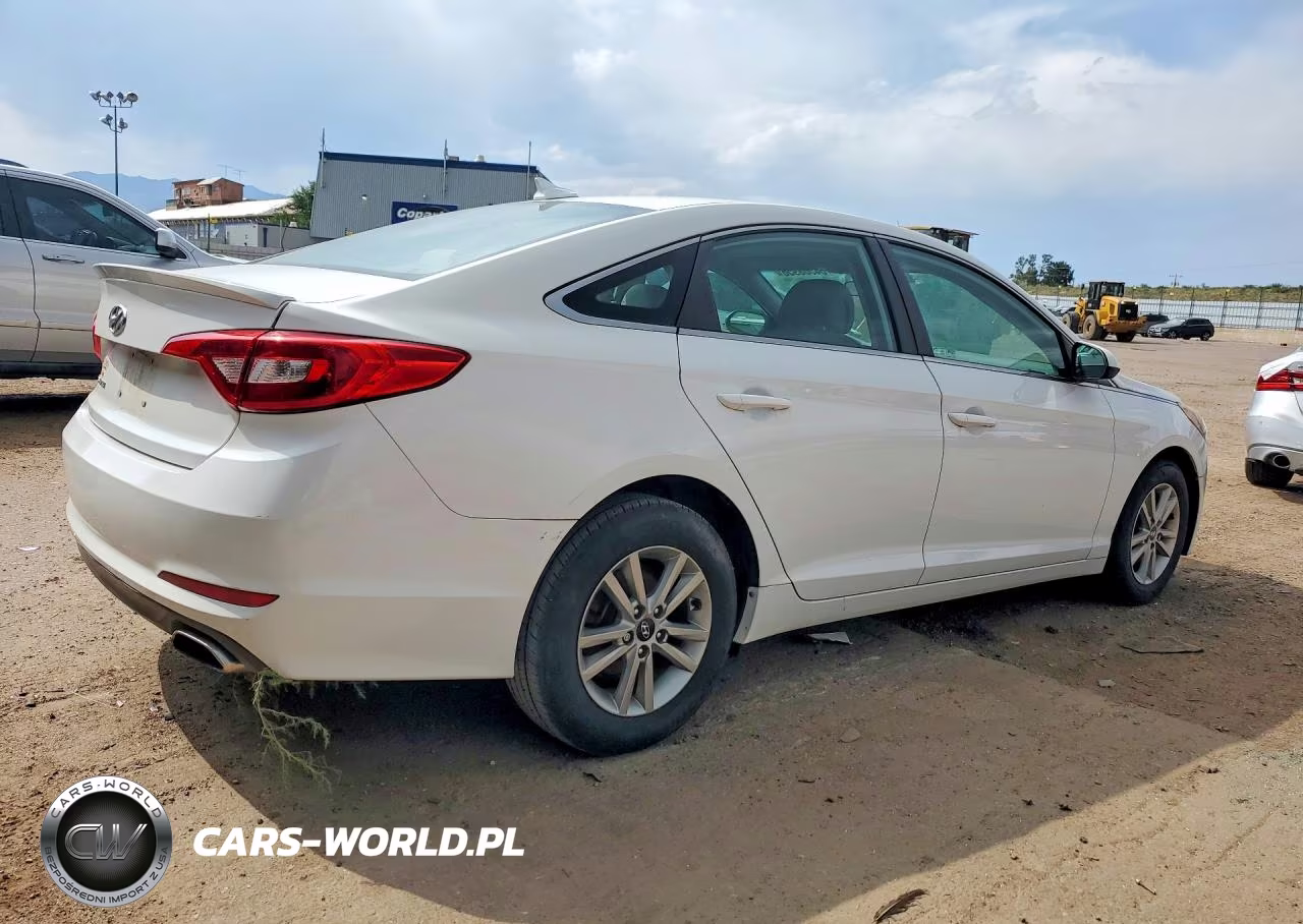 2015 Hyundai Sonata Se VIN:5NPE24AF7FH020025 - 3