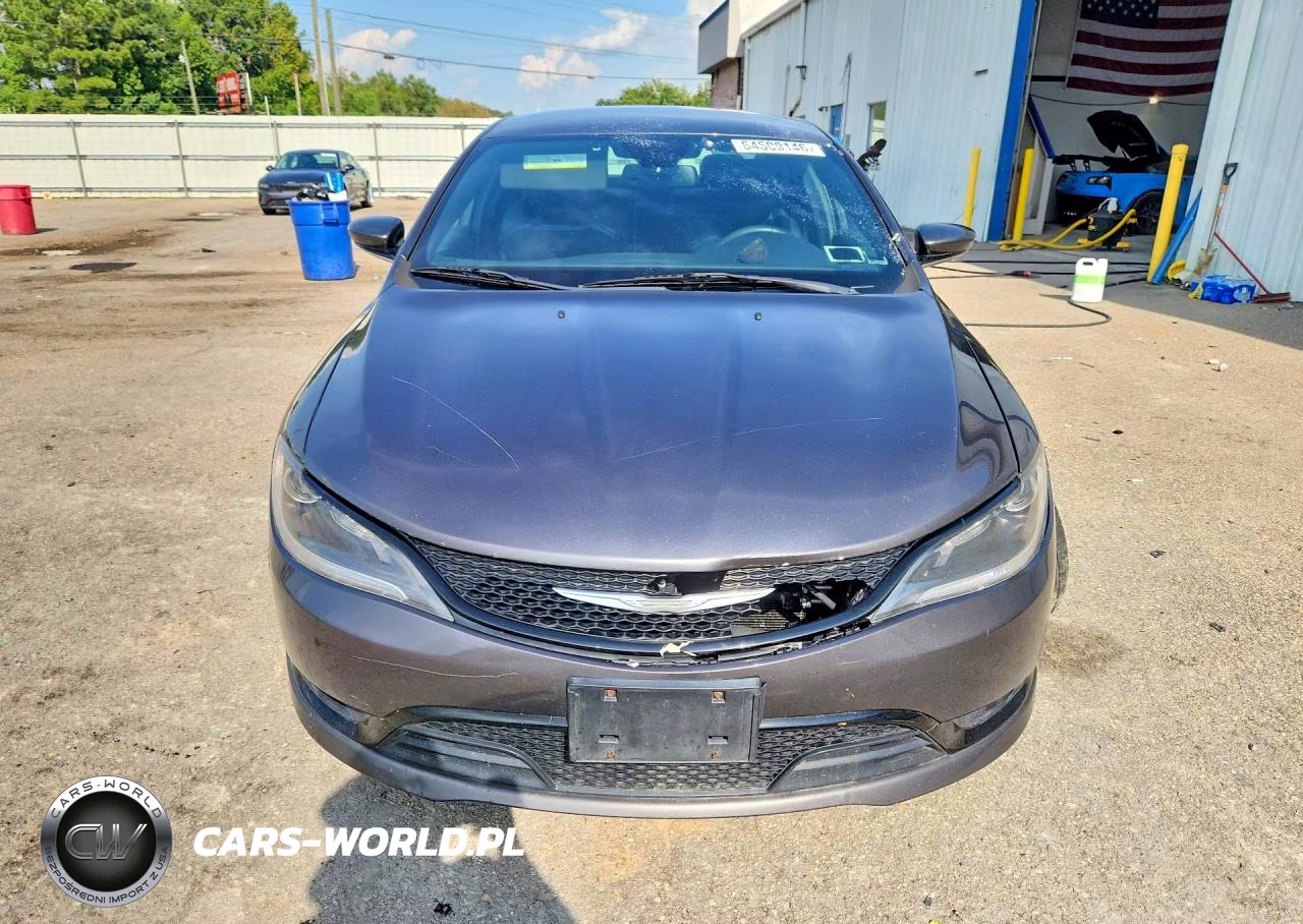 2015 Chrysler 200 S VIN:1C3CCCBB7FN511869 - 5