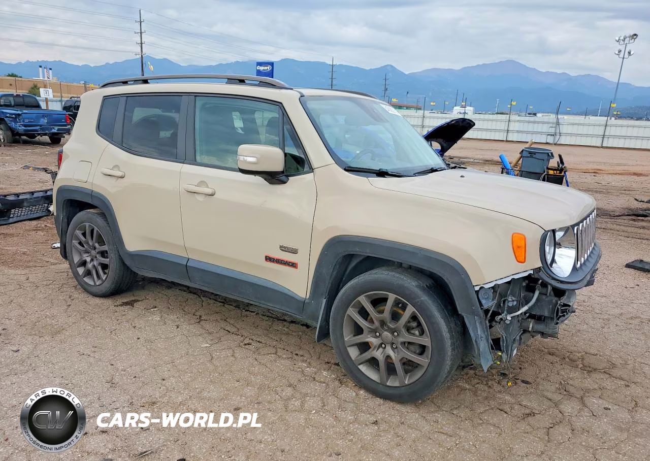 2016 Jeep Renegade Latitude VIN:ZACCJABW5GPD99803 - 4